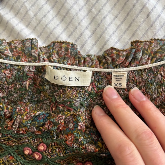 DOEN Elba Top in Yellow Laurel Canyon Rose Print - Picture 4 of 4